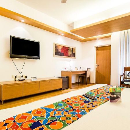 FabHotel Raj Darbar Iffco Gurgaon Exterior foto