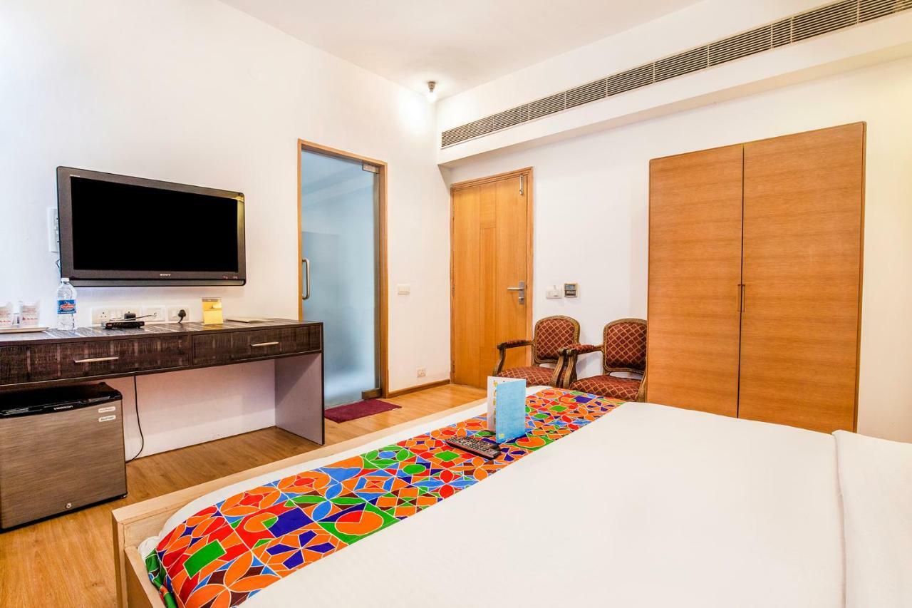FabHotel Raj Darbar Iffco Gurgaon Exterior foto