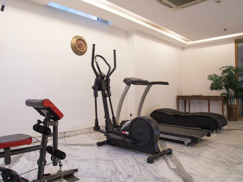 FabHotel Raj Darbar Iffco Gurgaon Exterior foto